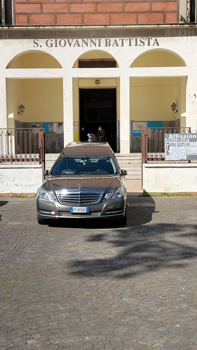 Funerale completo a Pozzuoli - Onoranze Funebri Gennaro Tammaro